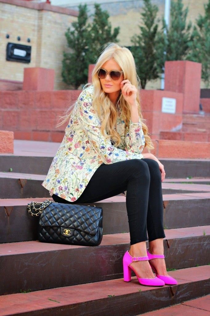 Trendy Outfit Ideas With Floral Blazer