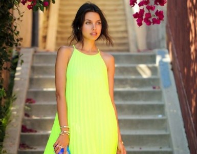 neon outfit combination