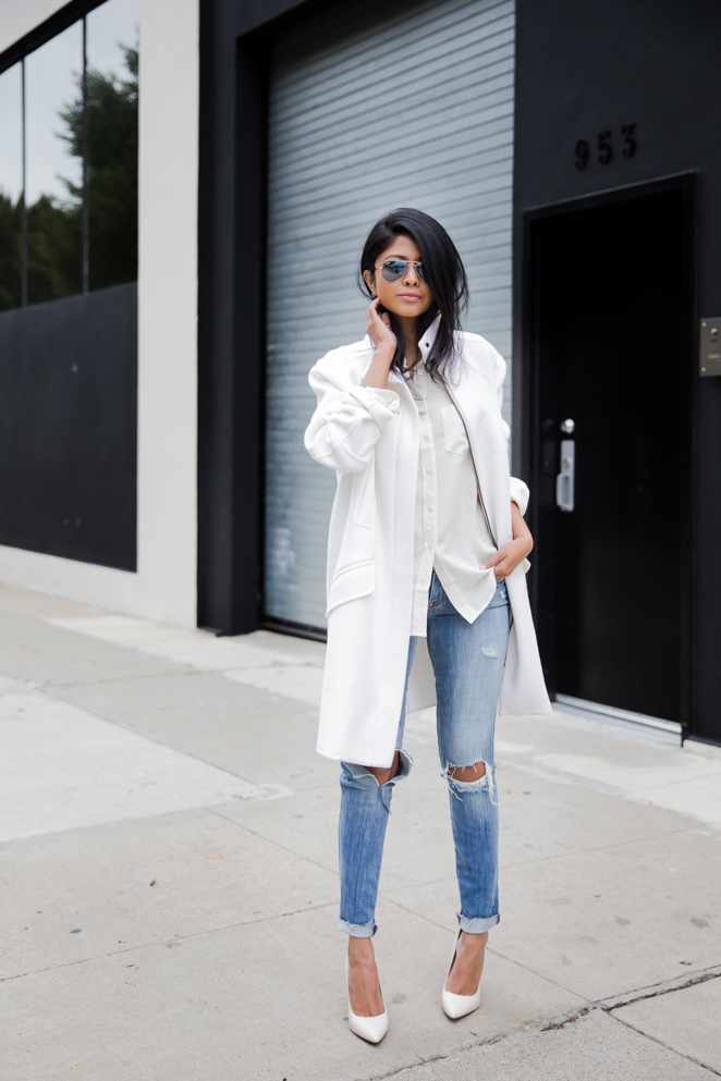 Vince_White_Coat_BlueFly_RippedDenim_WhiteWinterOutfit-1